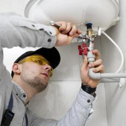 Mastering Plumbing Solutions: Your Guide to Effective Checks Before Calling a Professional
