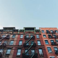 Managing Multi-family Apartments Versus Single Units