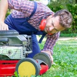 Grass-Cutting Glitches: How to Diagnose and Repair Lawn Mower Problems
