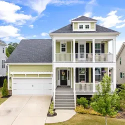 Front Door Energy: How Color and Condition Influence Buyers